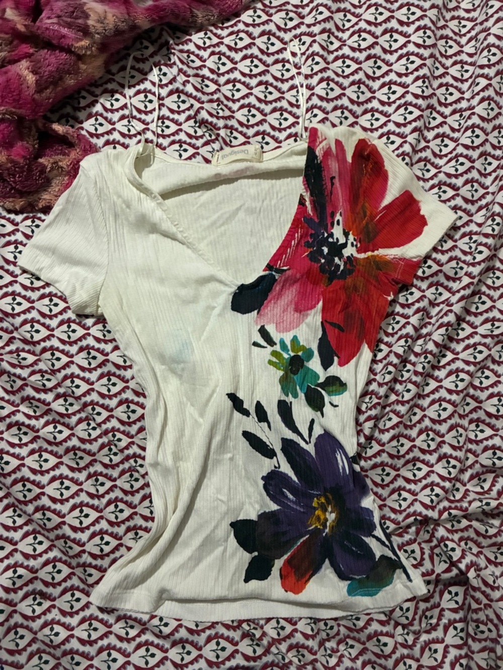 Floral V-Neck Short Sleeve Top - White with Red & Purple Flowers